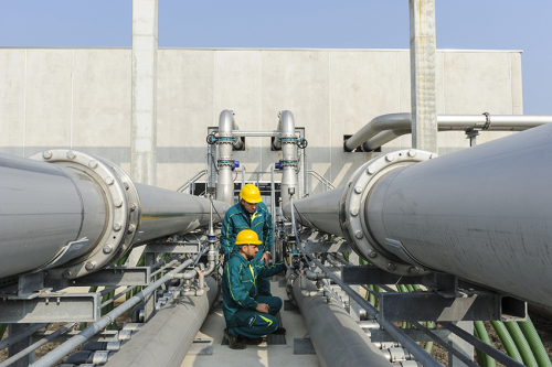 Energy Efficiency, First!